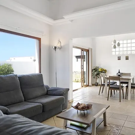 Casa Elian Tatil Evi Lanzarote Island